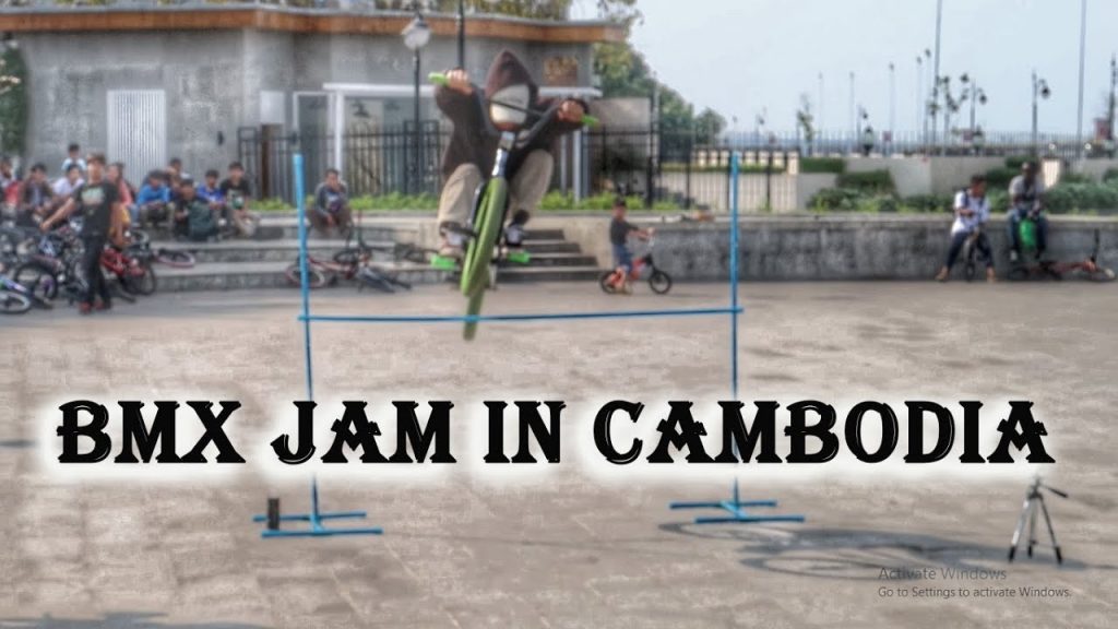 ការប្រកួតជីះកង់BMX/BMX CAMBODIA RIDER