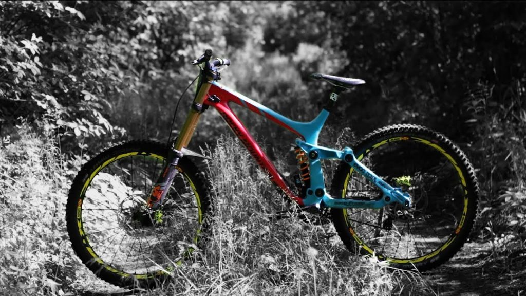 Bikeporn Rocky Mountain Maiden | DOWNHILL IS AWESOME 2018 | GZ Racing