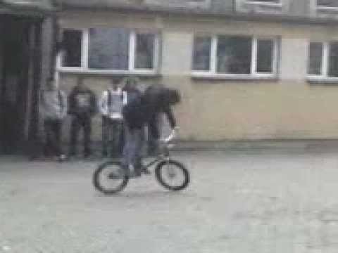 Czarnków ZSP na górce "Mam talent" Stunt na BMX