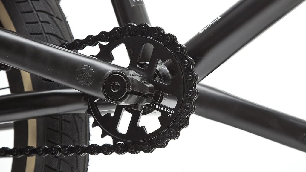 How to Install Rear BMX Wheel in under 10 seconds. 100% straight every time
