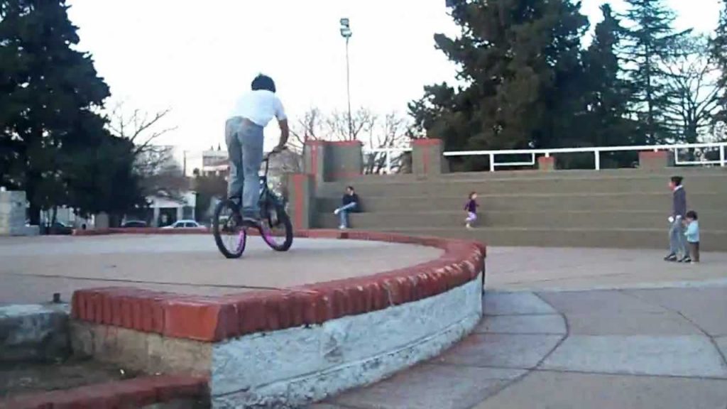 Nico Lopez-bmx freestyle