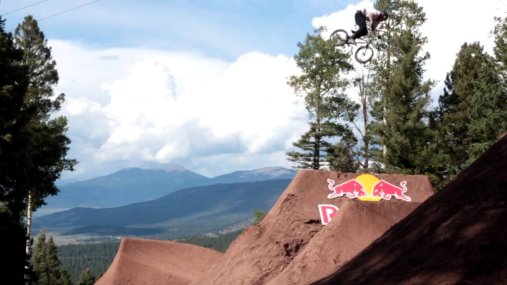 Red Bull Dreamline BMX dirt Jump qualifying