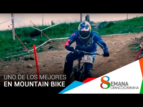 Uno de los mejores atletas de Mountain Bike del Mundo visitó el Poli