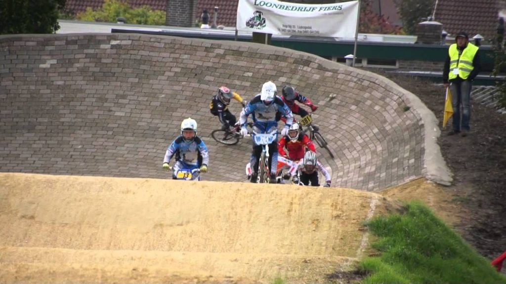 2012 10 14 1e halve finales KNWU zuid nederlandse bmx kampioenschappen te Luyksgestel