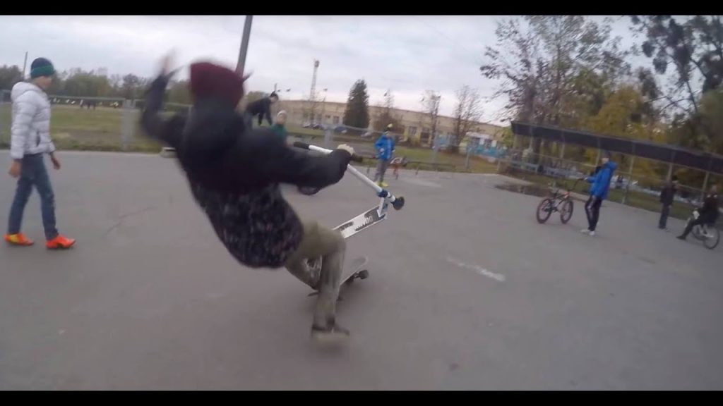 Skatepark creativity (skate + scooter + BMX )