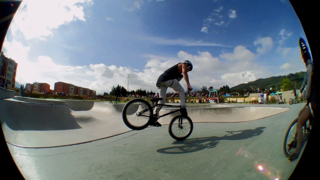 Weekend Bmx facatativa parte 2 / Audio - Never Give Up - DJ Bassassin