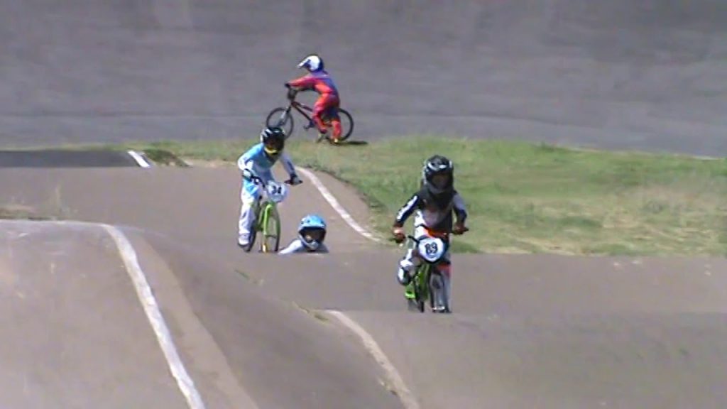 categoria escuela 7 8 años Torneo Anual 2018 BMX Asabi 1 fecha 04 de Marzo 2 manga