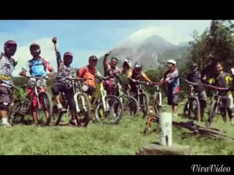 Best Track Enduro Mountain Bike ( 22 Km ) - Sapuangin Southeast Merapi Volcano Indonesia