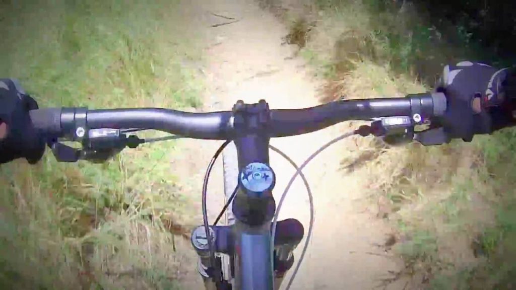 Flow Motion: Mountain bike down hill section