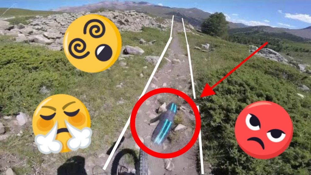 le lievre piste VTT DH full RUN (downhill bike)//(demo 8) MON GARDE-BOUE CE CASSE // VTT DESCENTE !!