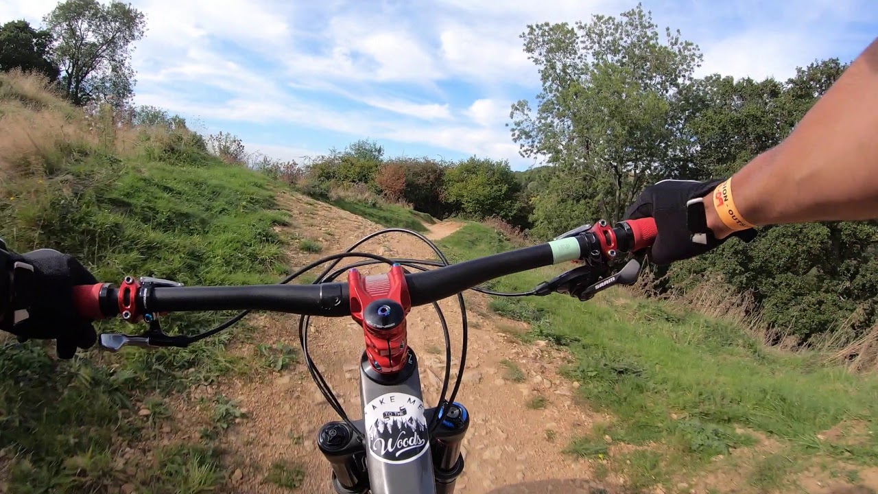 417 Bike Park - Dubby Skipper (Red)
