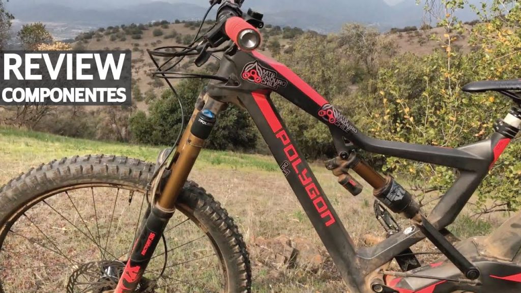 Componentes de la Polygon XquarOne! Magura MT5, DMR Vault, Absolute Black, E13, Bike Yoke, Schwalbe!