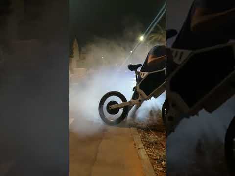 اندورو الوحش من اجمل وافضل الدراجات الكهربائية 5000واط  electric bike 72 volt ___5000k