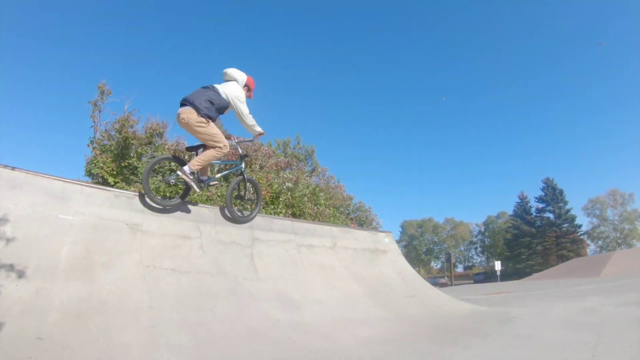 Marina Plaza The bmx skateboard edit