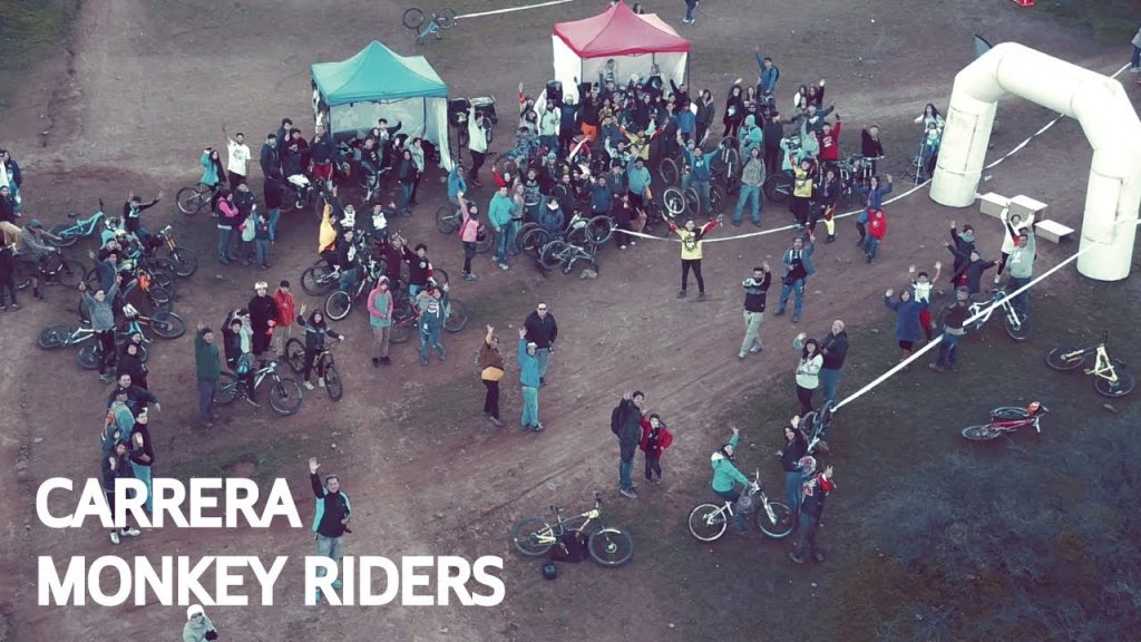 Carrera de Mountain Bike Downhill con el Monkey Riders Team en Las Viñas!