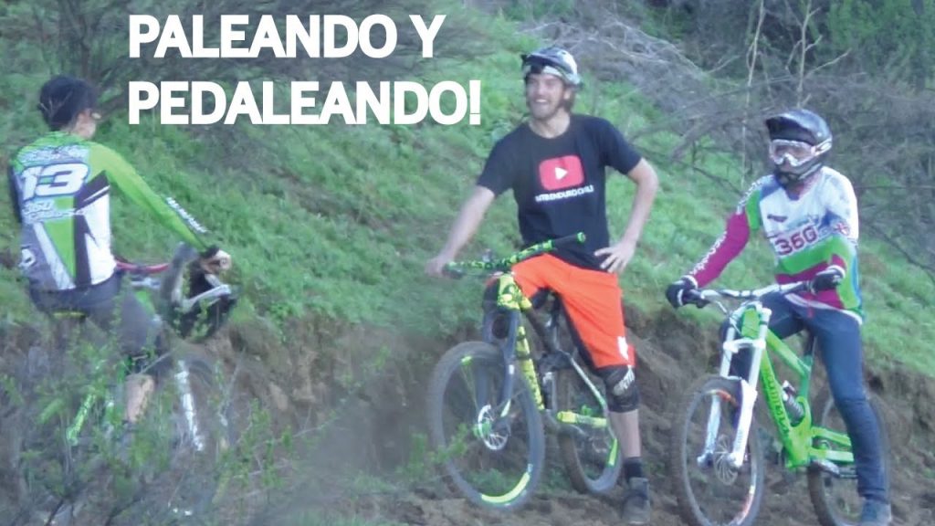 Mountain Bike Downhill! Cámaras Perdidas, Orugas para la Mini Excavadora y Trail Building!
