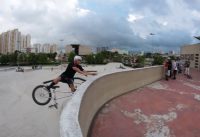 Subindo a Marquize de BMX - Victor Borracha Subindo a Marquize de BMX - Victor Borracha