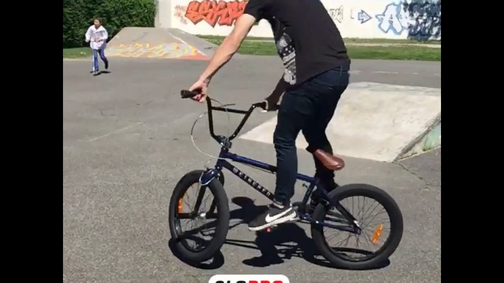 180 flat en BMX