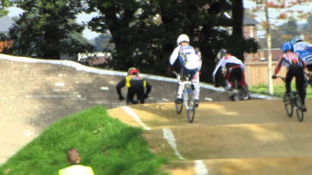 2013 10 12 BMX ZUID KAMPIOENSCHAP Finale race 14 boys 11 girls 12 Brian