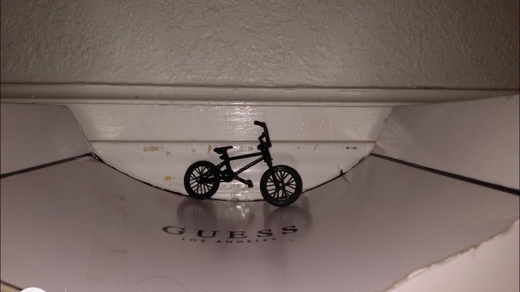 Tech Deck finger BMX review