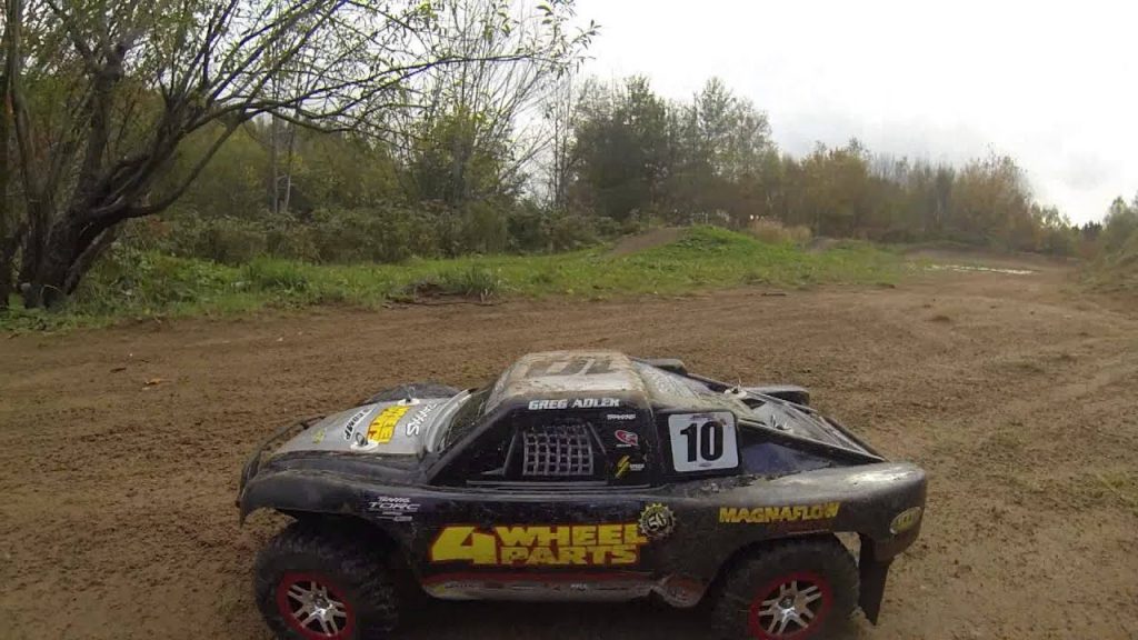 BashiN at the BMX Track - HPI Savage Flux HP Losi Ten-SCTE Traxxas Slash