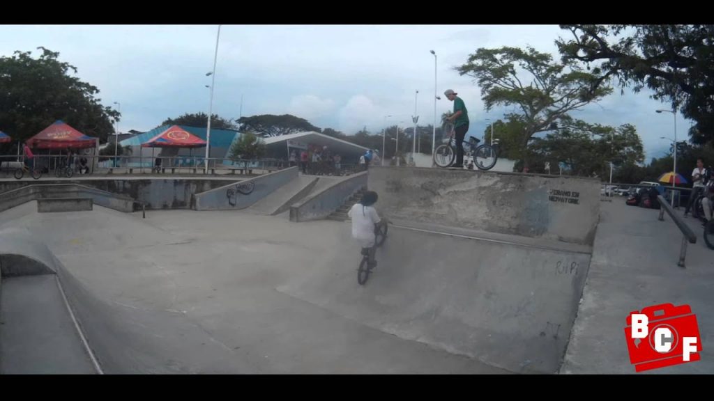 ENTRENAMIENTOS : Dia 2 Neiva BMX Park segunda edicion