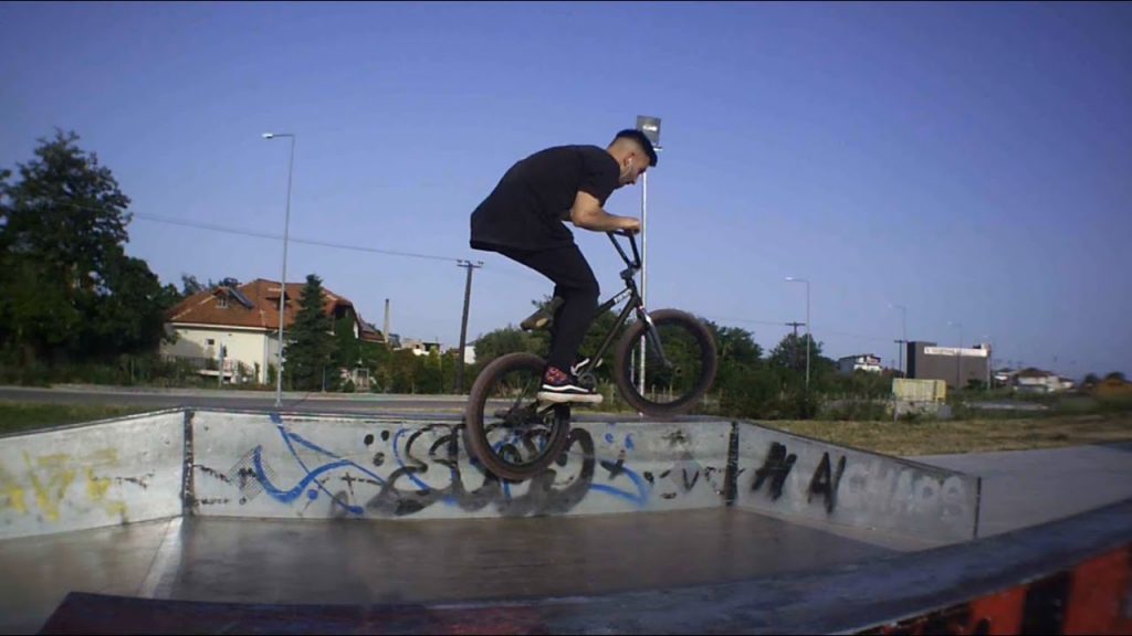 Feeble Hard 180 | BMX