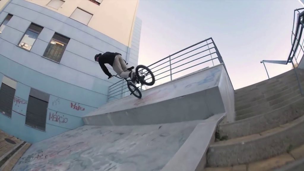 JUMP AND PEOPLES - AMAZING BMX COMPILATION 2018