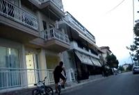 bmx in stathmos (street)