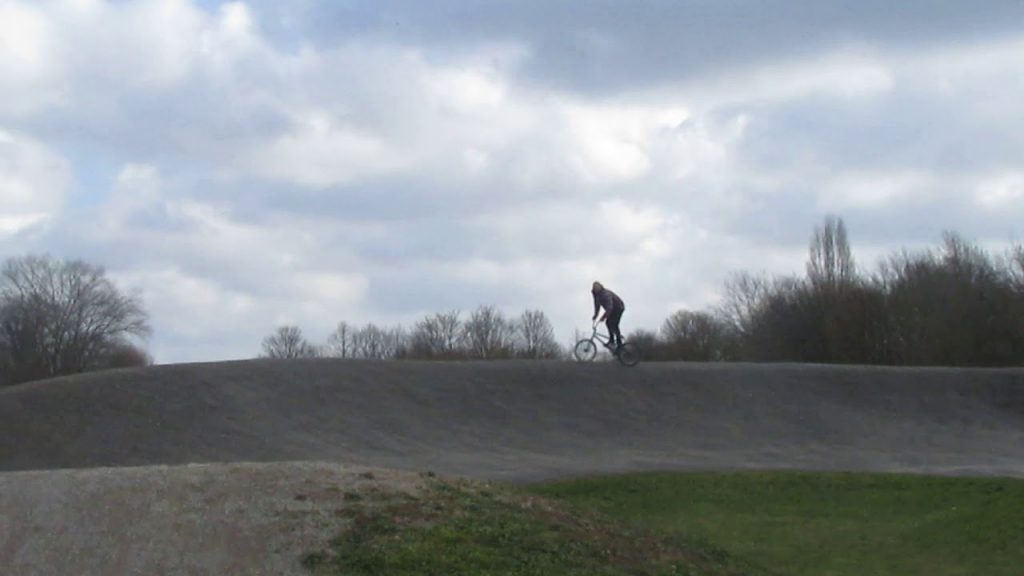 my mate on my bmx at slowy