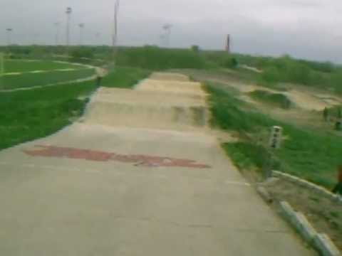 USA  bmx racing at THE HILL track  4/14/12  my main moto   onboard footage