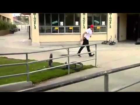BMX BAILS AND CRASHES FROM LEVIS TEAM