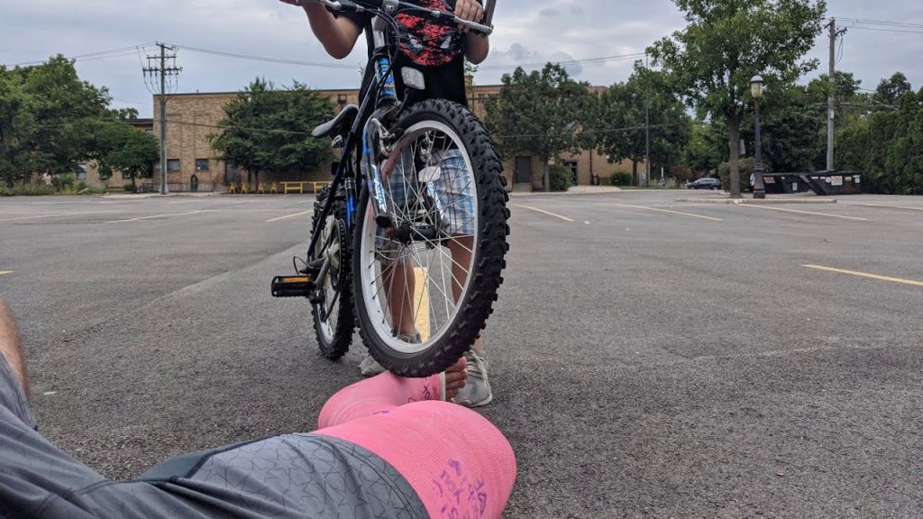 Lizard 🦎 Head Rides A Bike