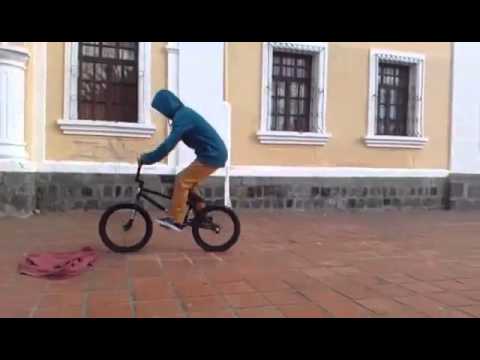 RED BMX | Alex Heredia | 180 Freecoaster.