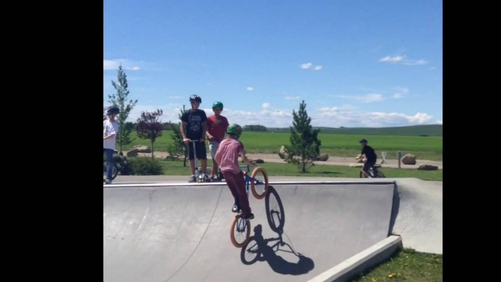 bmx gaping the gater for the first time